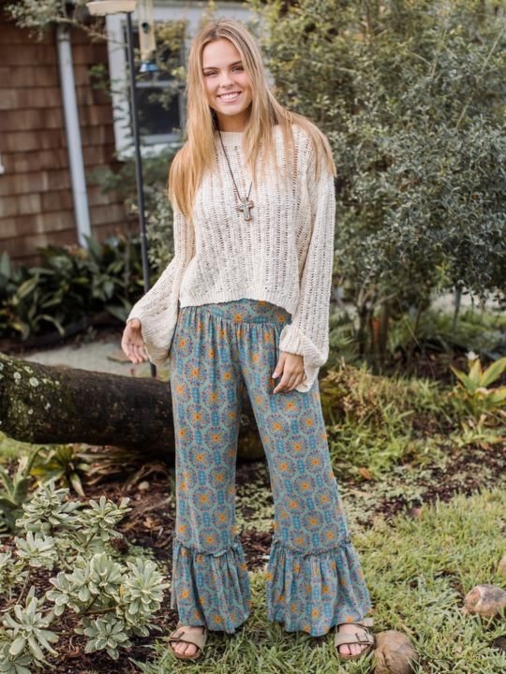 Natural Life Women’s Boho Ruffle Bell Bottom Pants Size Small - Picture 5 of 7